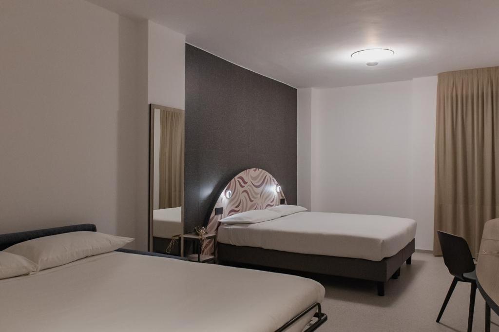 Hub Hotel غوبيو المظهر الخارجي الصورة