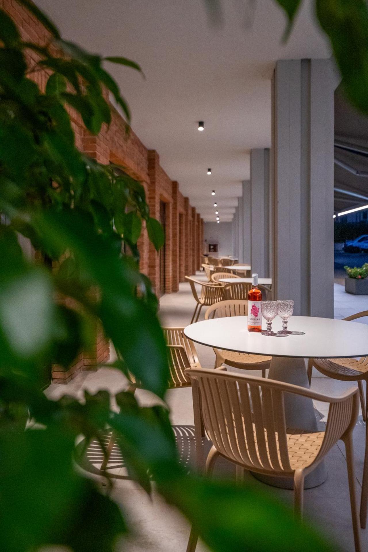 Hub Hotel غوبيو المظهر الخارجي الصورة