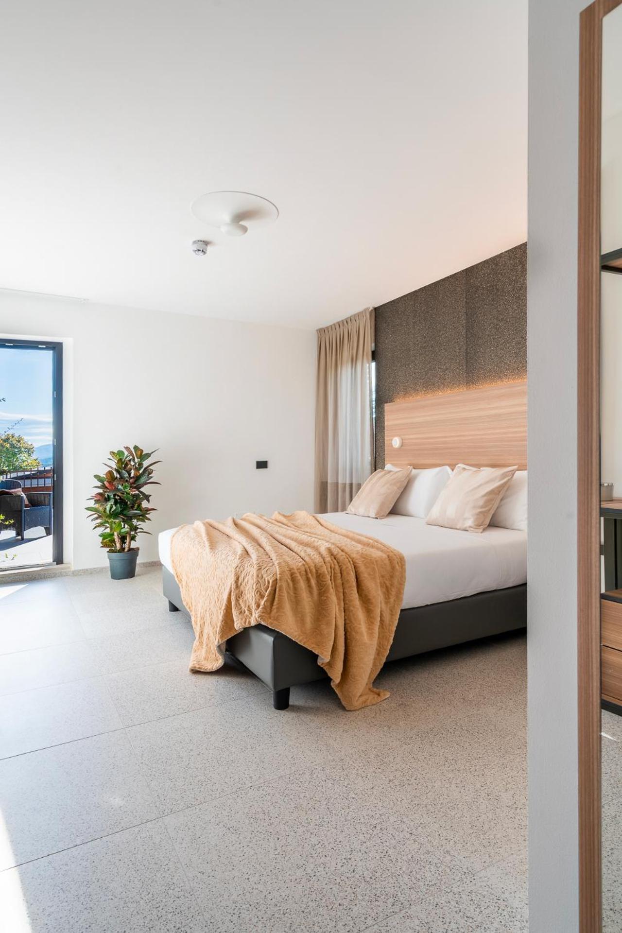 Hub Hotel غوبيو المظهر الخارجي الصورة