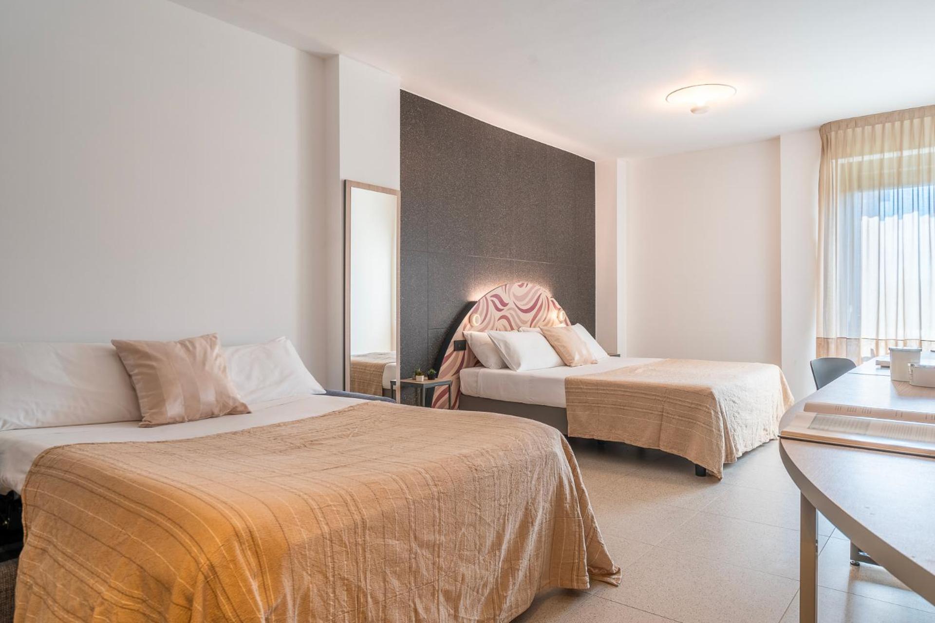 Hub Hotel غوبيو المظهر الخارجي الصورة