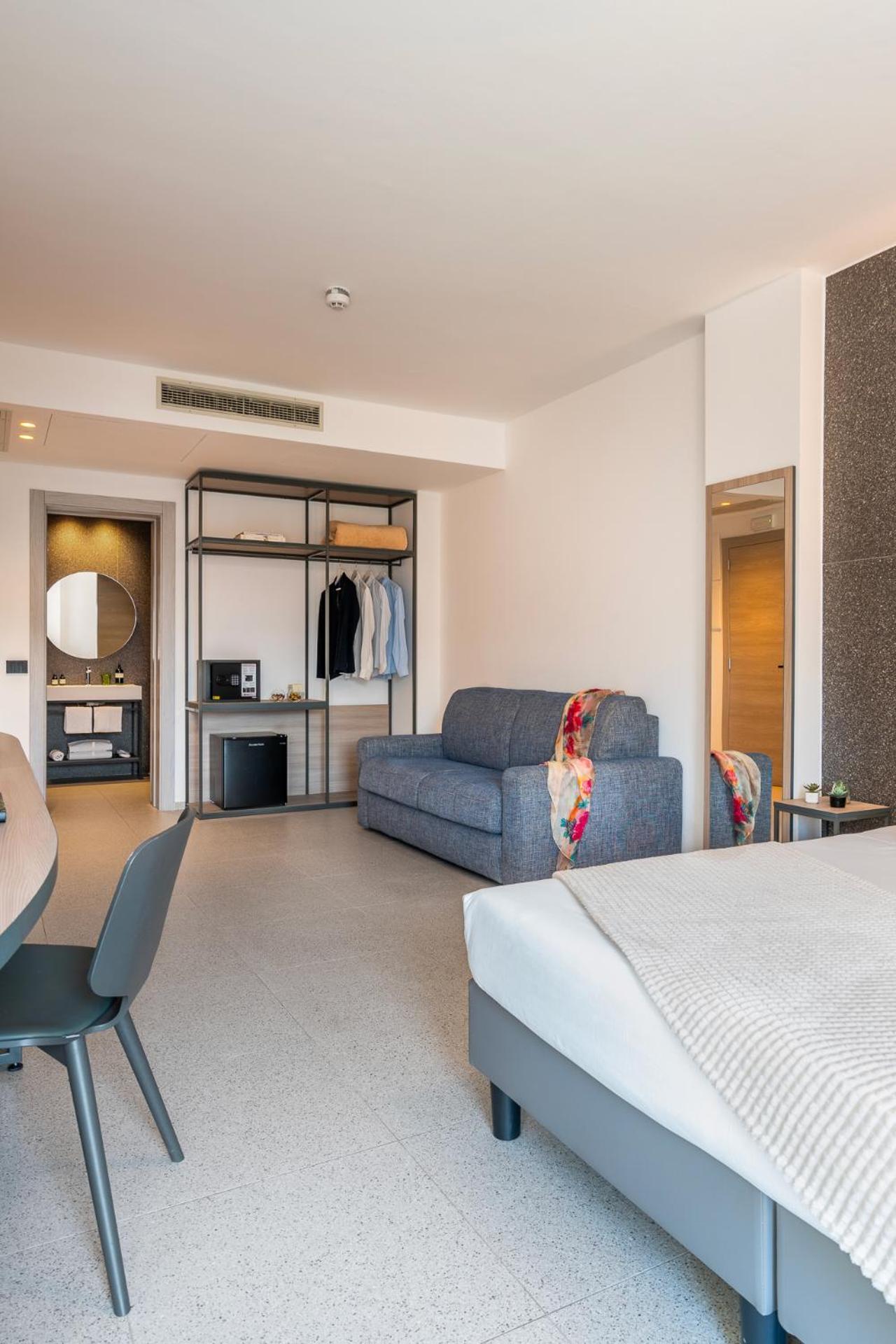 Hub Hotel غوبيو المظهر الخارجي الصورة